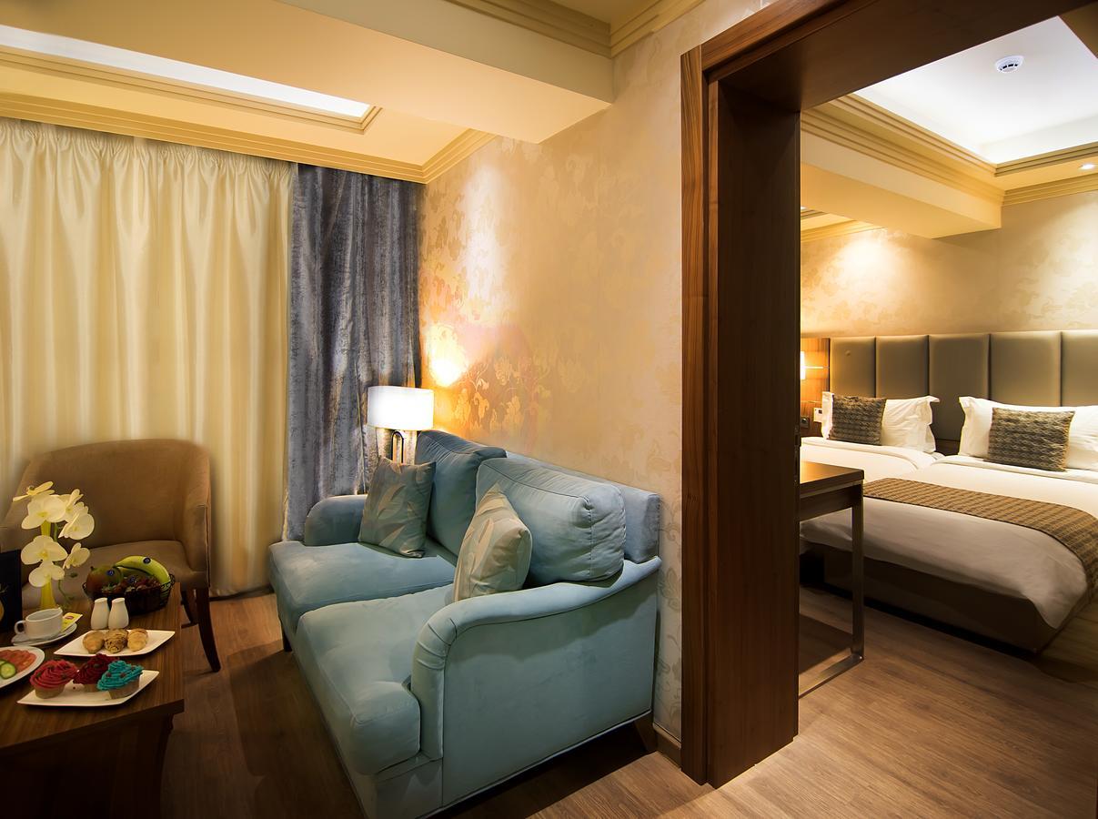 Gems Hotel Beirut Exteriör bild